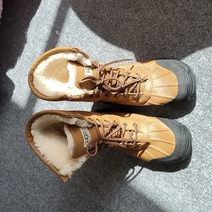Ugg ladies snow boots